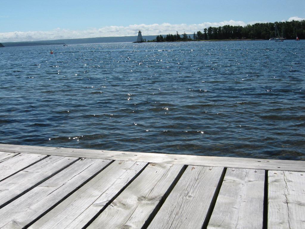 Dunlop Inn Baddeck Inlet Eksteriør billede